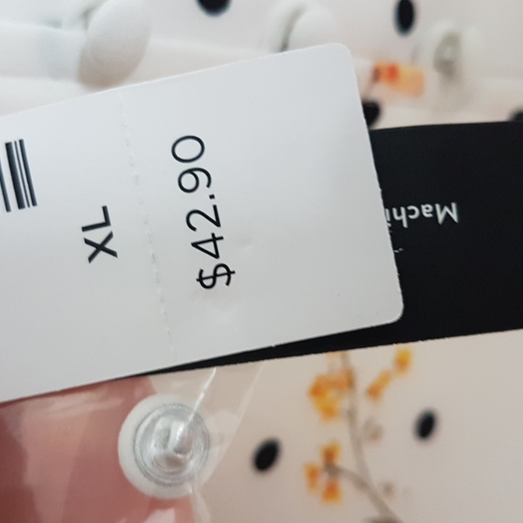 Reitmans floral blouse - Picture 4 of 4